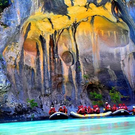 Funky Boutique & Adventures Πρεμετή