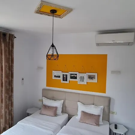 Funky Boutique & Adventures 3*