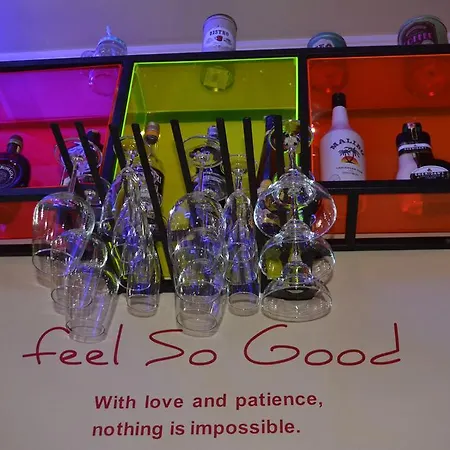 Funky Boutique & Adventures بيت ضيافة