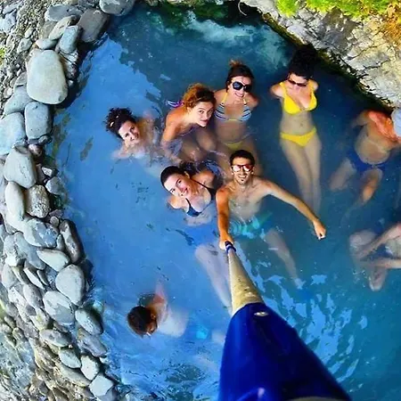 بيت ضيافة Funky Boutique & Adventures