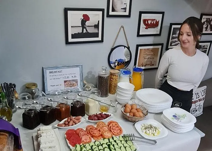 Funky Boutique & Adventures Guest house