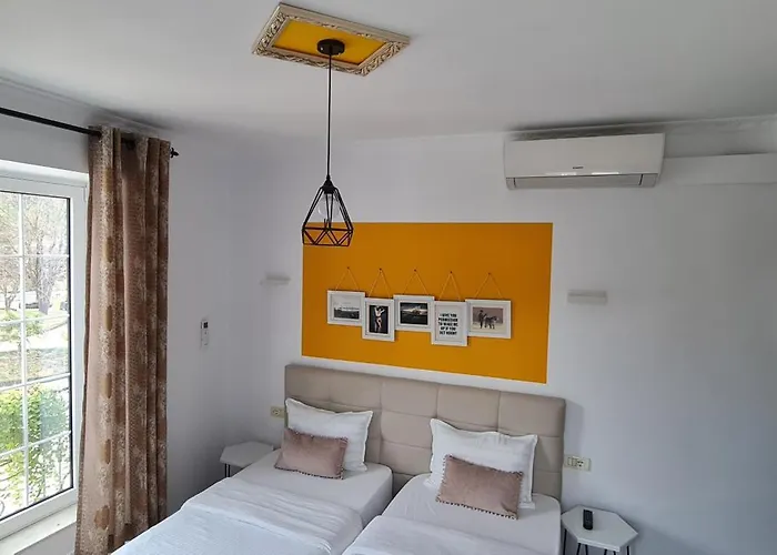 Funky Boutique & Adventures 3*