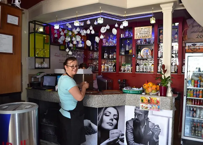 Funky Boutique & Adventures Guest house Permet