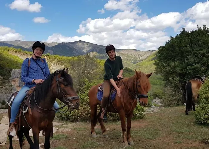 Guest house Funky Boutique & Adventures Permet