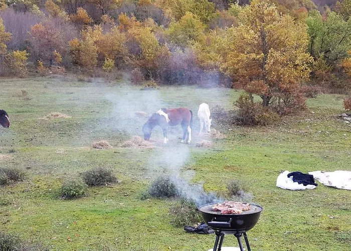 بيت ضيافة Funky Boutique & Adventures Përmet